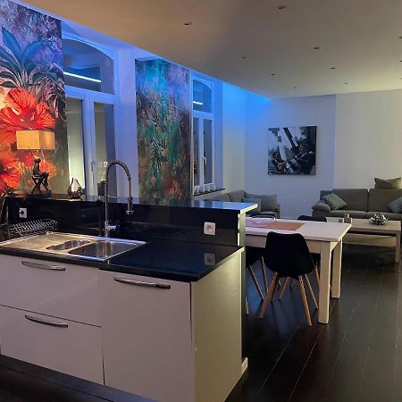 Sur Un Air D'Eau Apartment Spa Luaran gambar