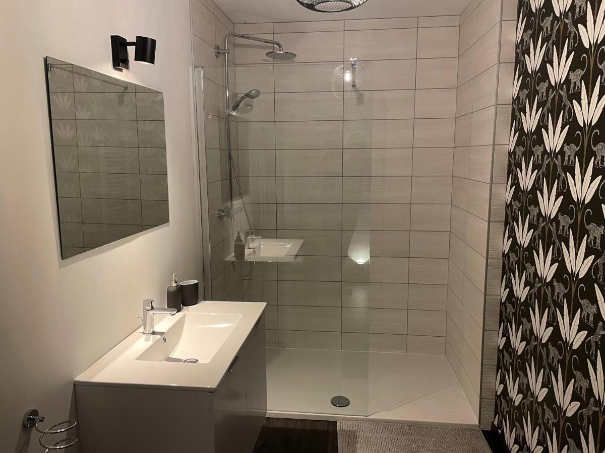 Sur Un Air D'Eau Apartment Spa Luaran gambar